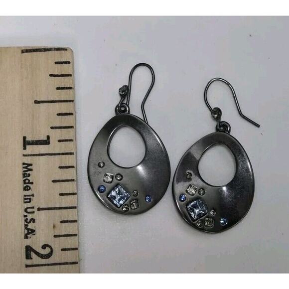 Kenneth Cole KC signed silver toned Blue Stones round Dangle earrings Elegant - Picture 4 of 4